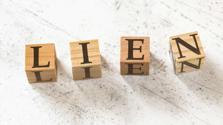 सामान्य ग्रहणाधिकार और विशेष ग्रहणाधिकार के बीच अंतर