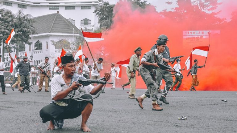 भारतीय दंड संहिता के तहत राज्य के खिलाफ युद्ध छेड़ने के अपराध का एक अवलोकन 
